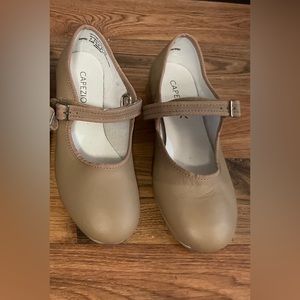 Capezio Tap Shoes 2.5 Wide VGUC